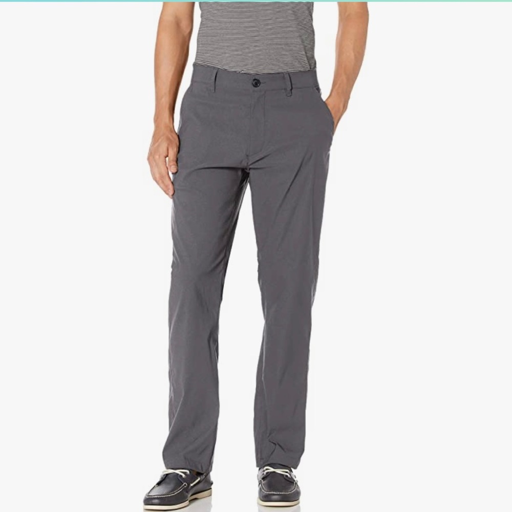 UNIONBAY •  Men's Rainier Lightweight Comfort Travel Tech Chino • Charcoal Grey